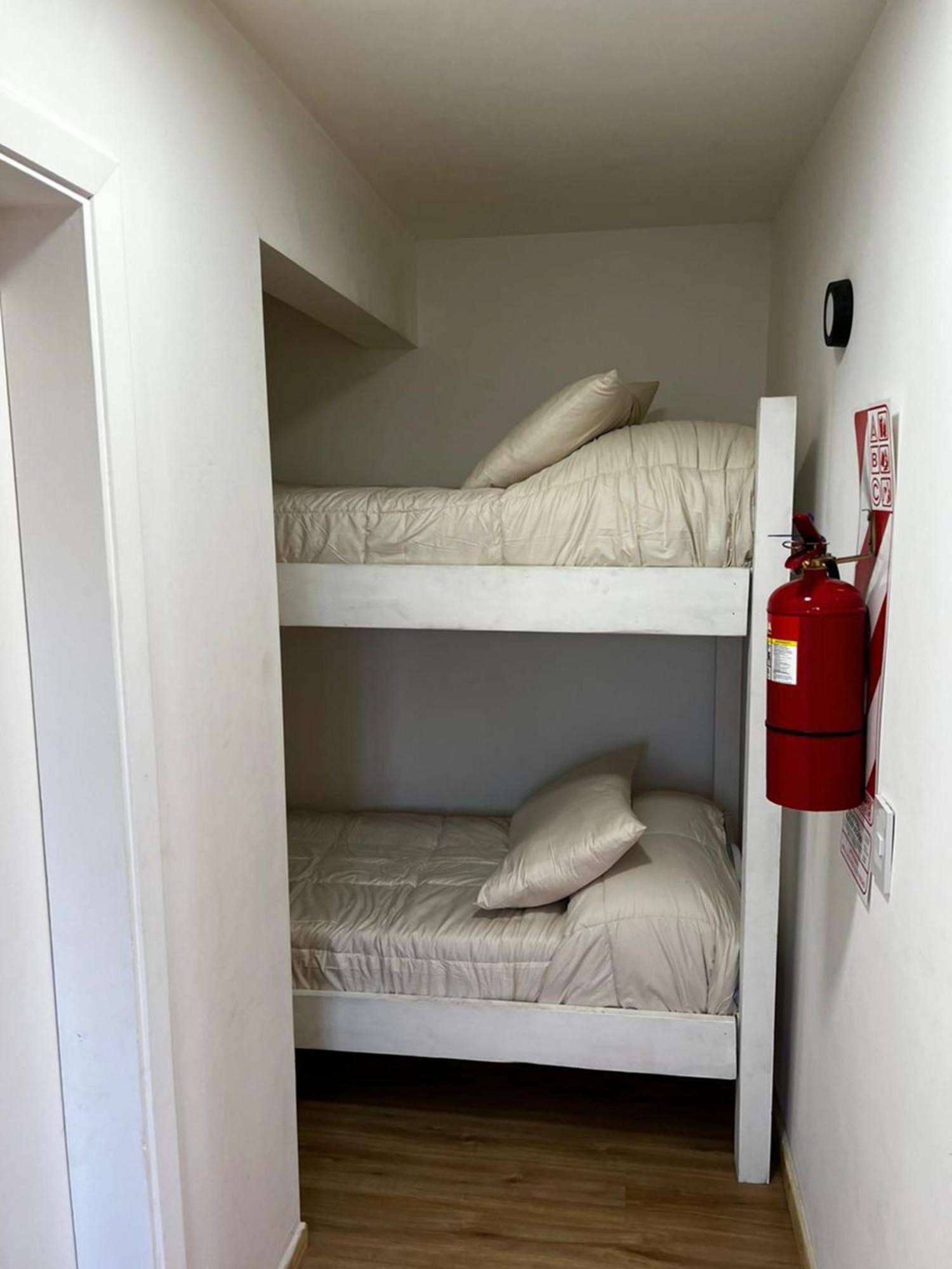 Apartahotel Dones Departamentos *