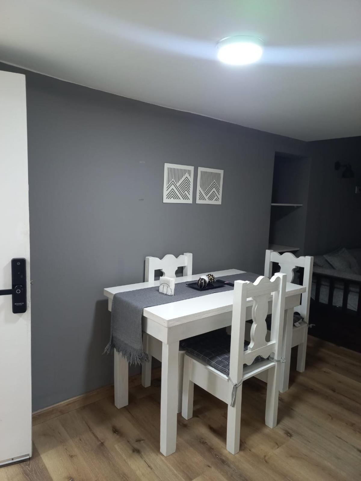 Dones Departamentos Apartahotel