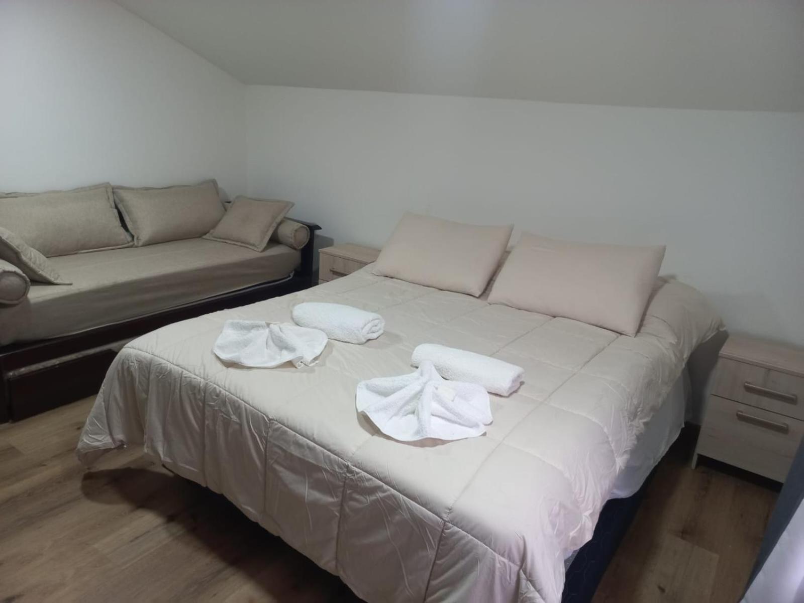 Apartahotel Dones Departamentos